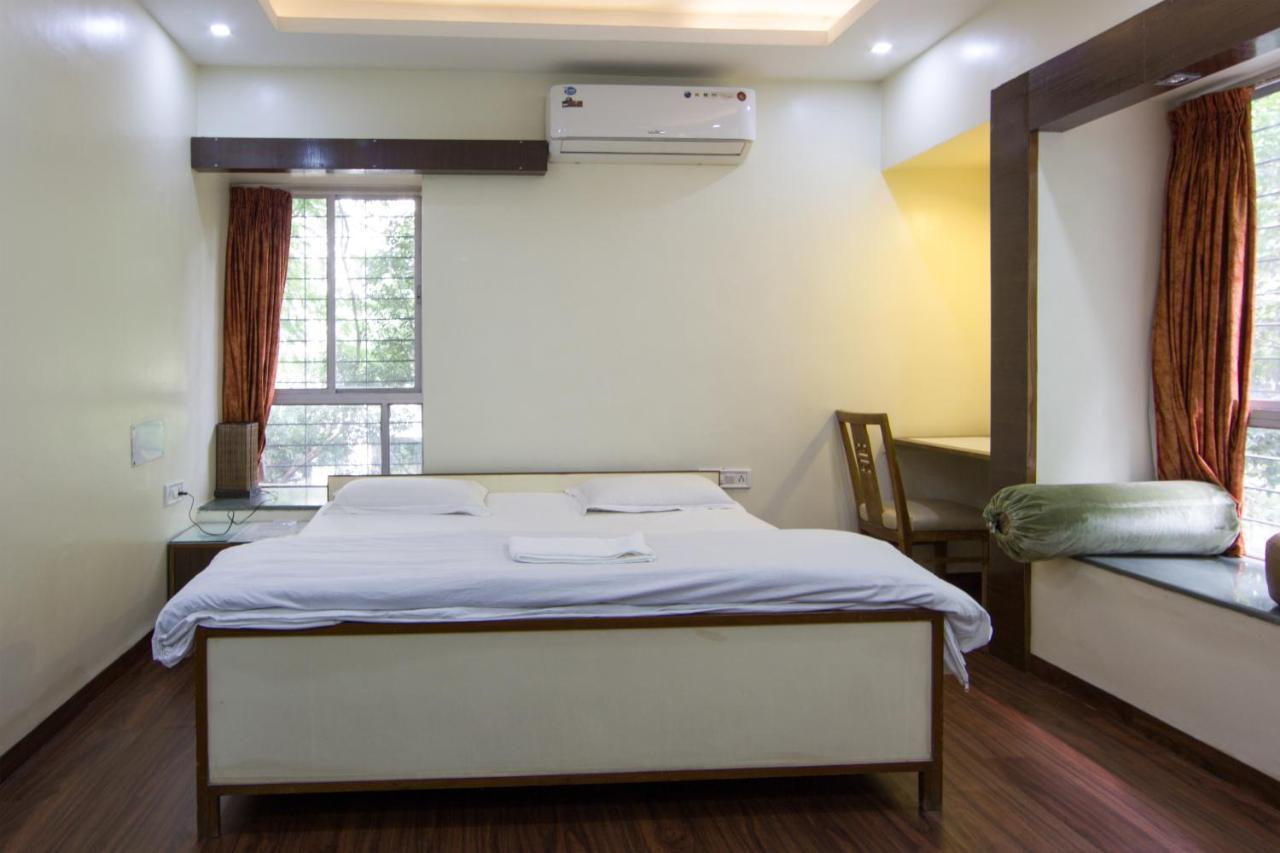 Apple Tree Apartments Koregaon Park Púna Exteriér fotografie