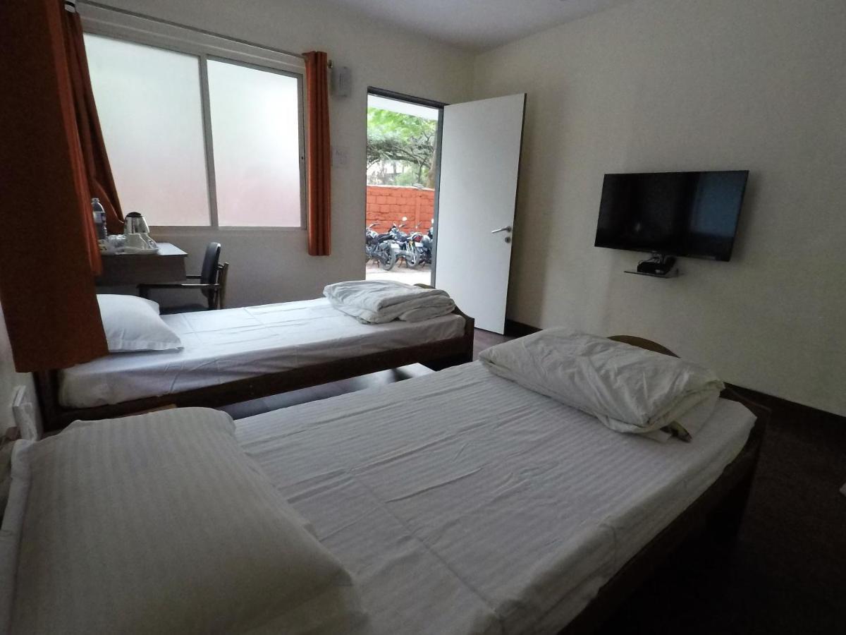 Apple Tree Apartments Koregaon Park Púna Exteriér fotografie