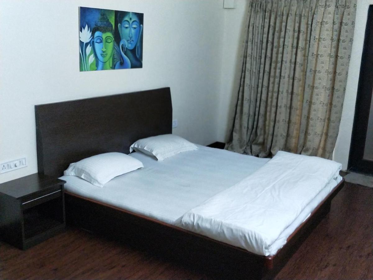 Apple Tree Apartments Koregaon Park Púna Exteriér fotografie