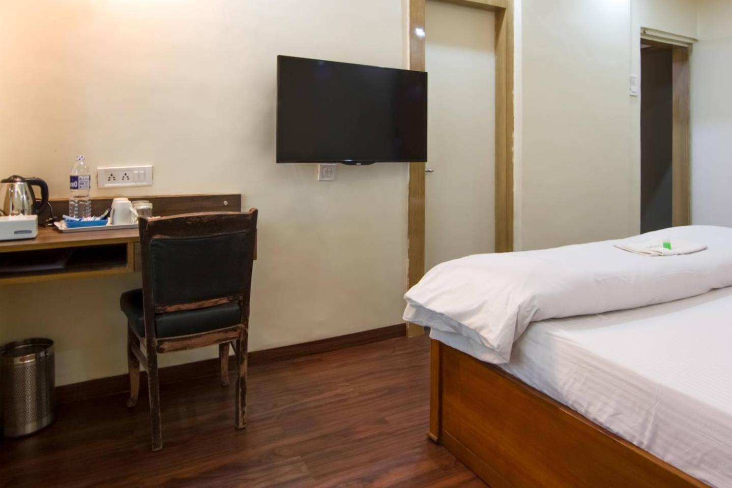 Apple Tree Apartments Koregaon Park Púna Exteriér fotografie