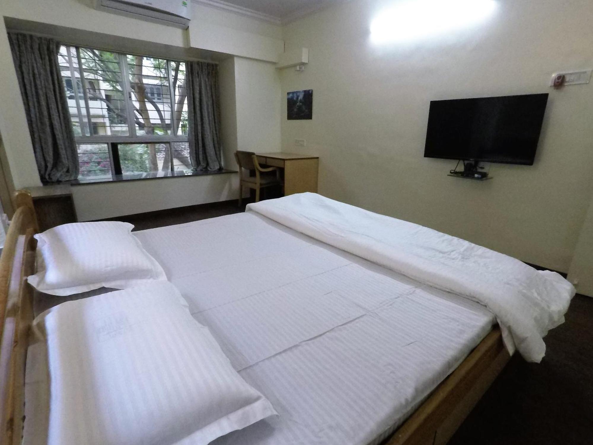 Apple Tree Apartments Koregaon Park Púna Exteriér fotografie