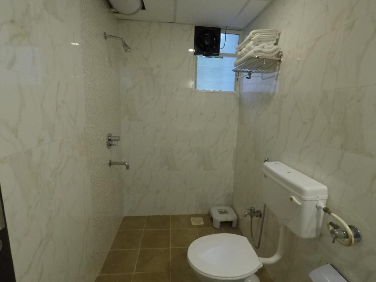 Apple Tree Apartments Koregaon Park Púna Exteriér fotografie